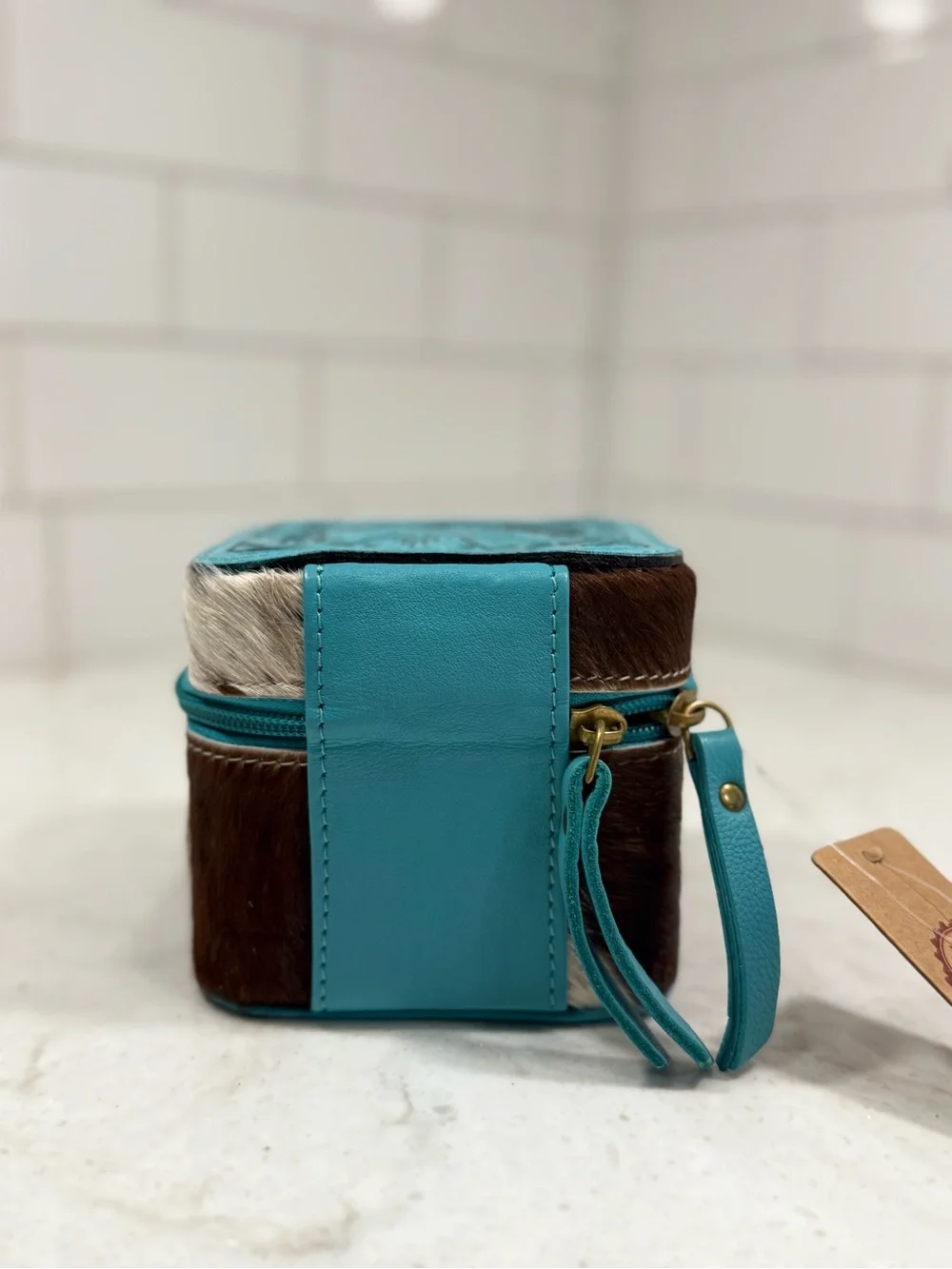 Turquoise and Brown Leatherette Jewelry Case